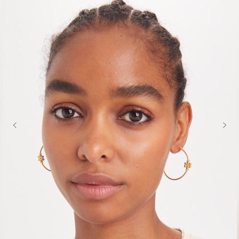TORY BURCH ELEANOR HOOPS 18K GOLD PLATED - Picture 4 of 4
